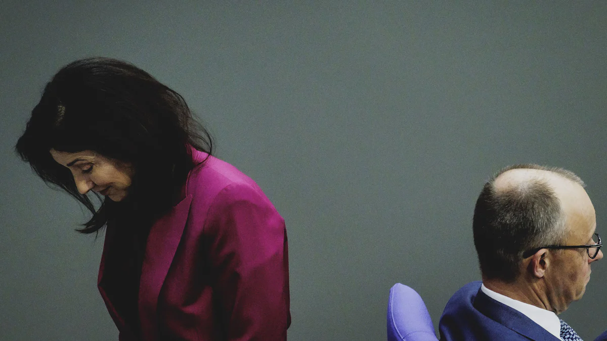 Benzin und Diesel: Merz und Reiche wegen Spritpreisen unter Druck