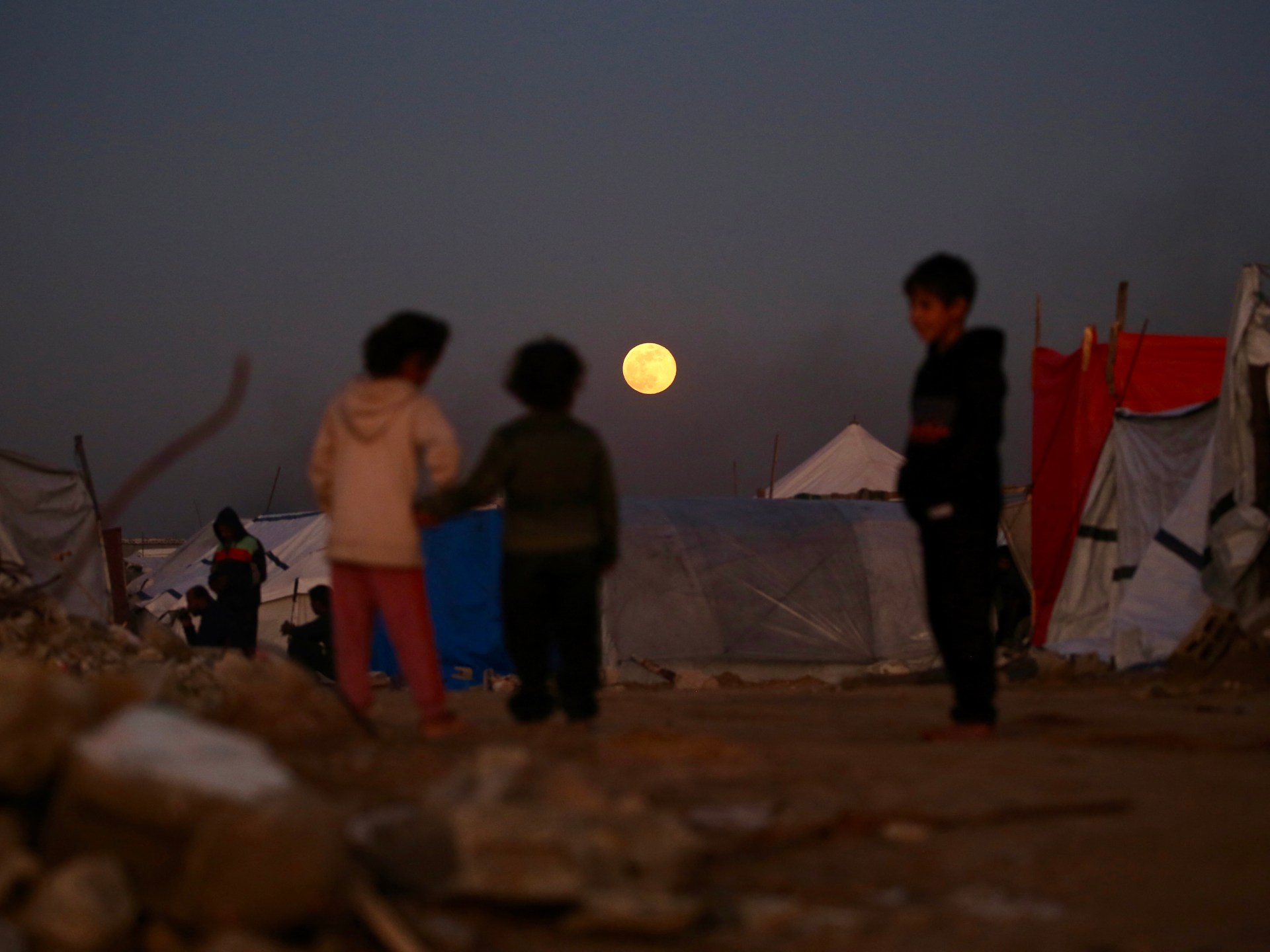 Israel launches deadly strikes in Gaza in new ceasefire violations