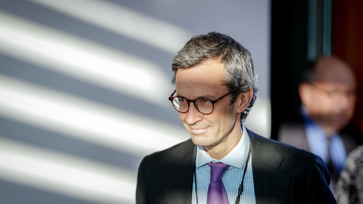 Außenpolitik: Der Problemlöser im Hintergrund