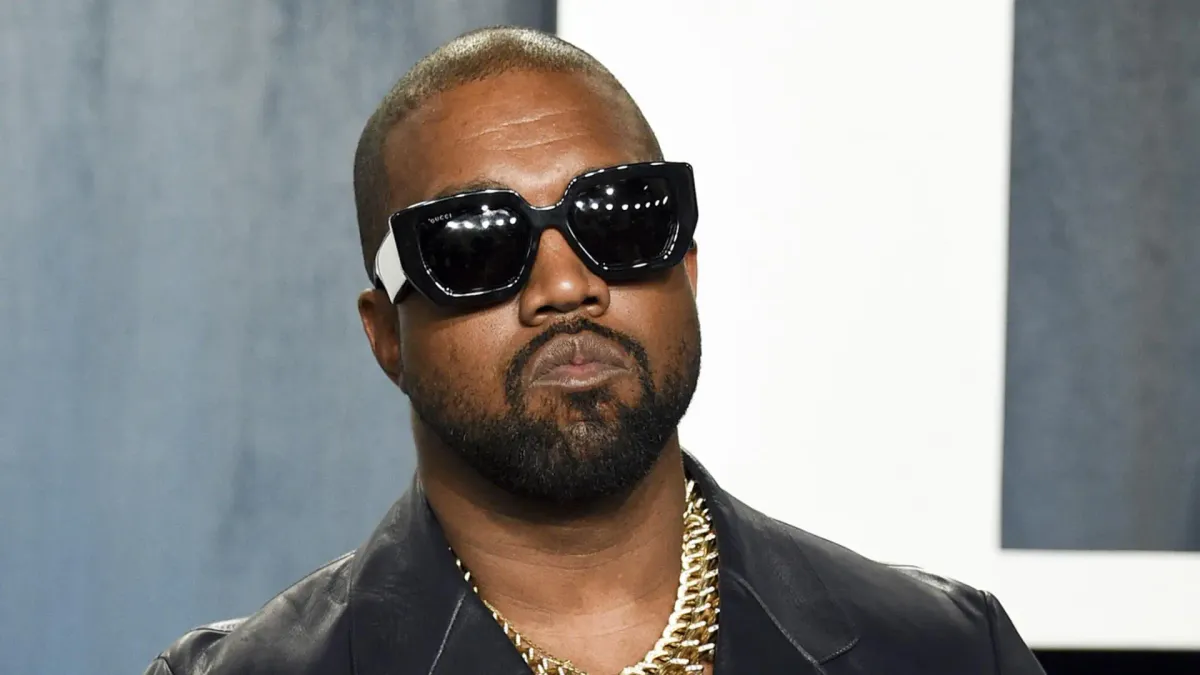 Reino Unido prohíbe la entrada al país al rapero estadounidense Kanye West