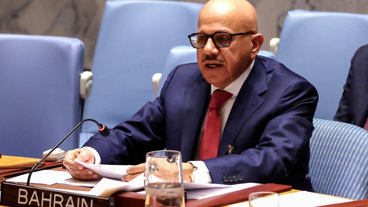 
                Rusia y China vetan en la ONU una resolución árabe para forzar a Irán a reabrir Ormuz
            