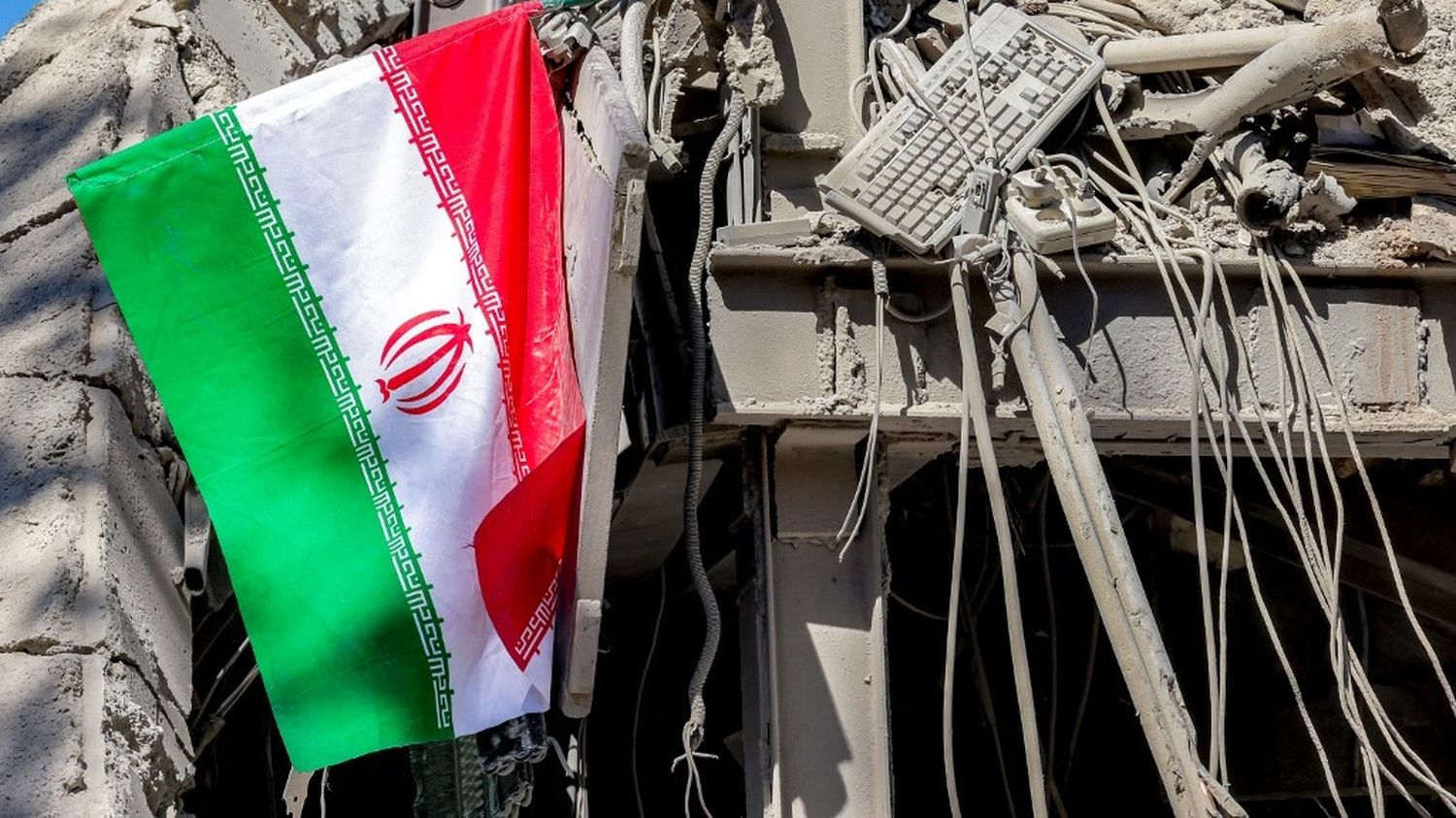 Guerre au Moyen-Orient : l'Iran accepte de négocier avec les Etats-Unis pendant deux semaines à Islamabad