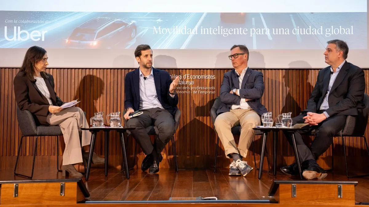 
                                                                                                Una movilidad obsoleta frena a la Barcelona que quiere ser inteligente
                                                                                            