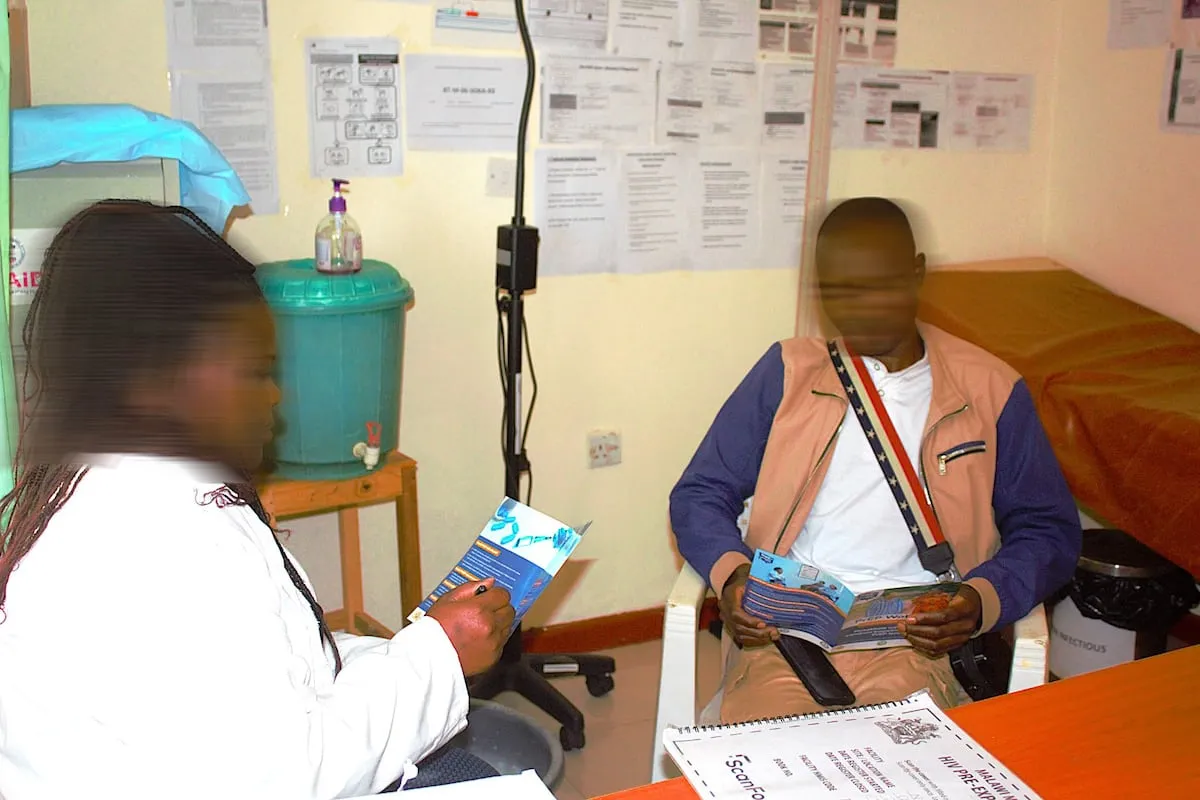 Los servicios de salud para personas LGTBIQ+ en Malaui colapsan por los recortes de EE UU, mientras los voluntarios intentan llenar el vacío
