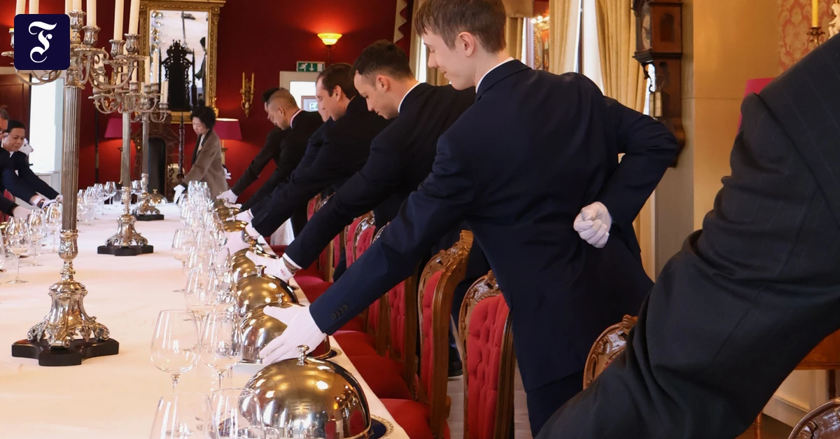 Ausbildung von Butlern: Wo Downtown Abbey auf knallharten Drill trifft