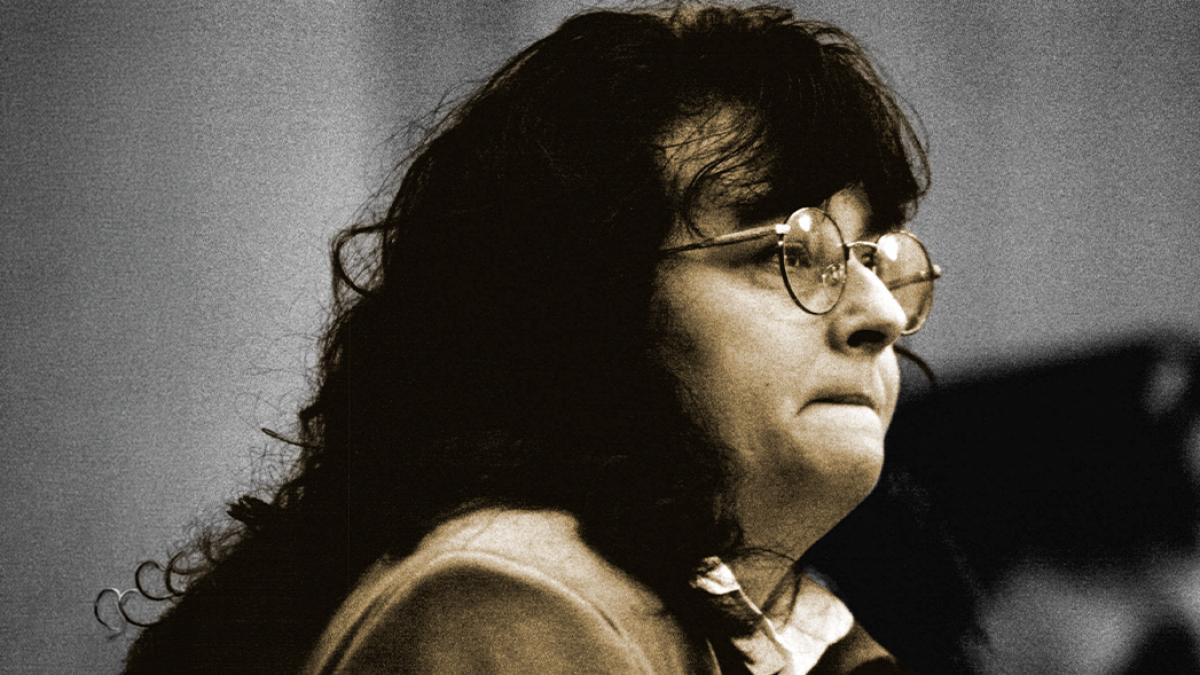 
                                   El toque femenino de las asesinas
                               