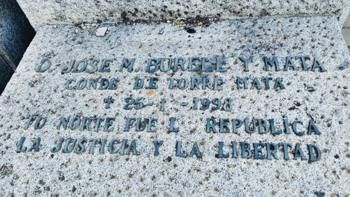 
                                                                                                                      La historia del conde republicano antifascistas
                                                                                                                  