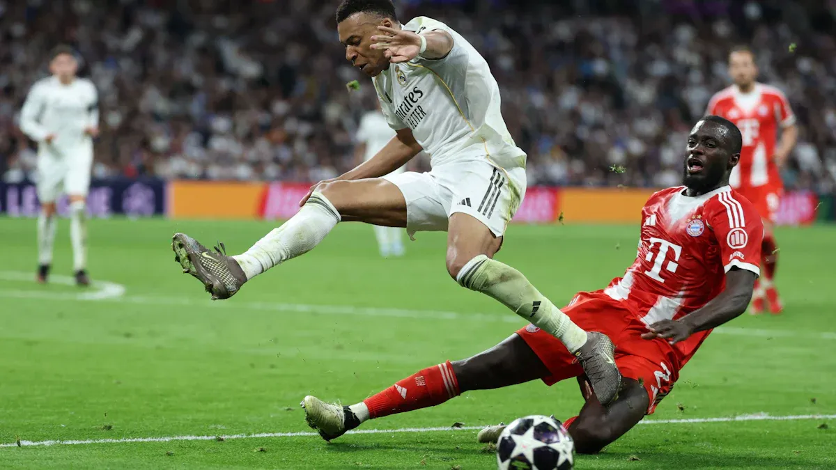 FC Bayern in der Einzelkritik: Upamecano erlebt einen Sandmännchen-Moment