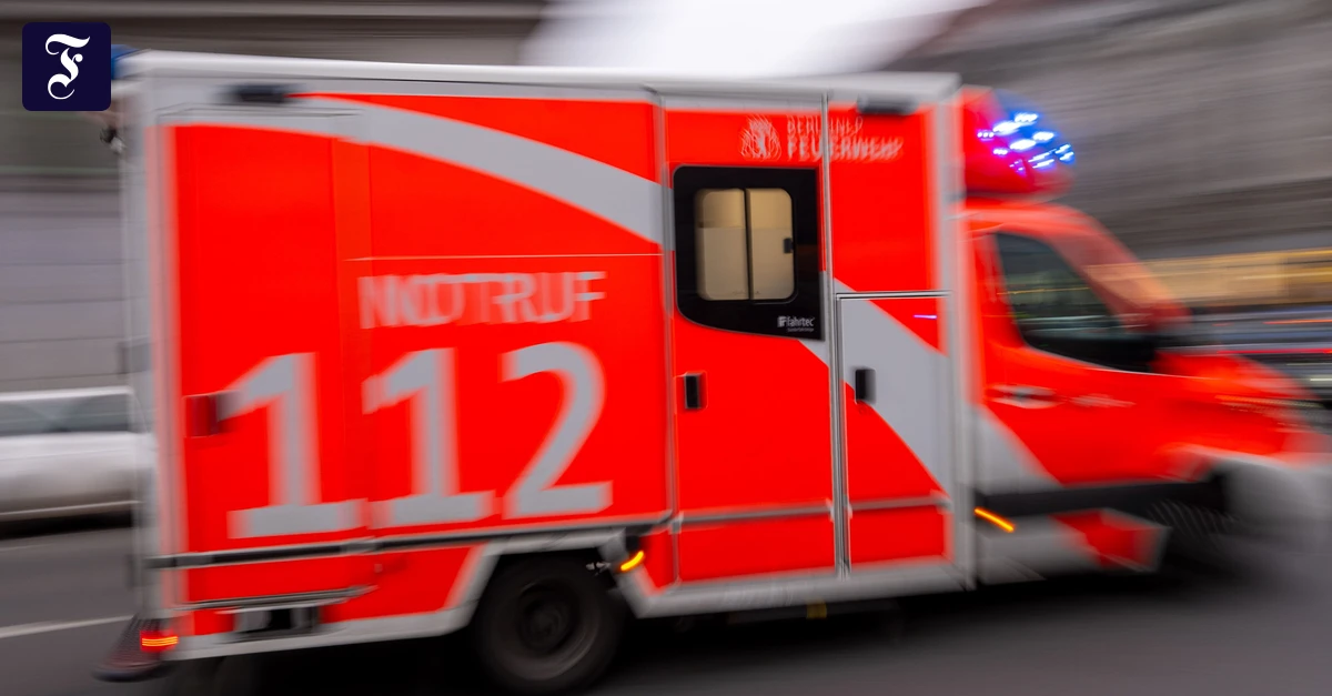 Marburg: Autofahrerin stirbt nach Zusammenstoß mit Sattelzug