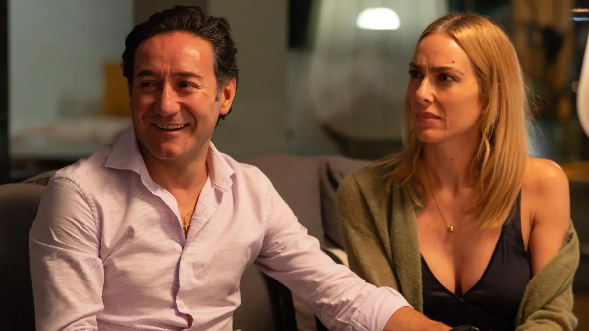 
                                                                                                                       Carlos Santos: “Lo más temerario que he hecho en mi vida es ser padre a los 48 años”
                                                                                                                   