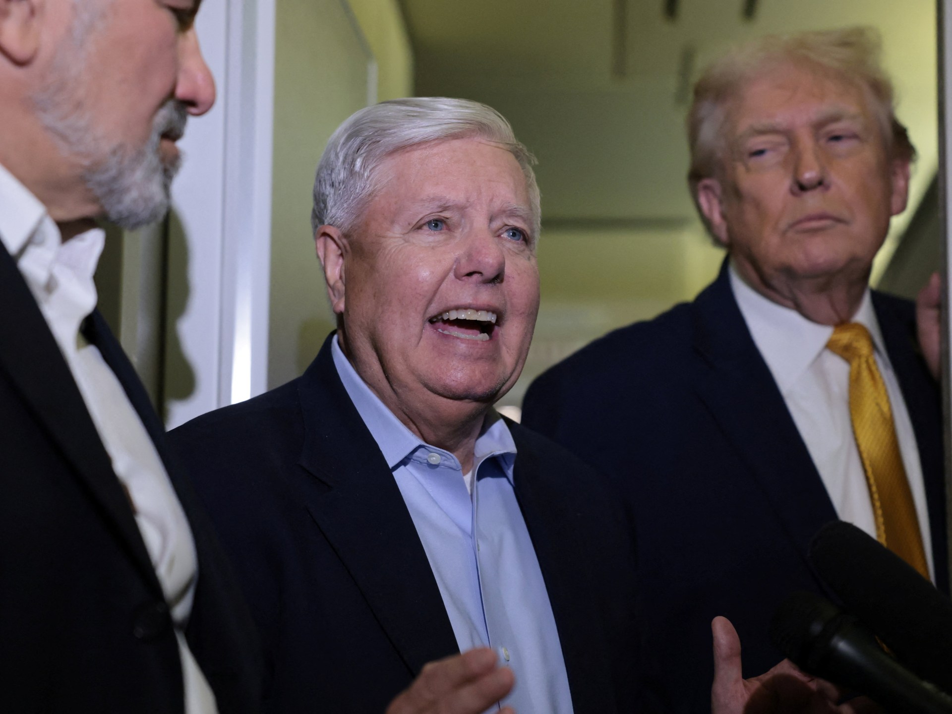 Trump poses with ‘Make Iran Great Again’ hat after Maduro abduction