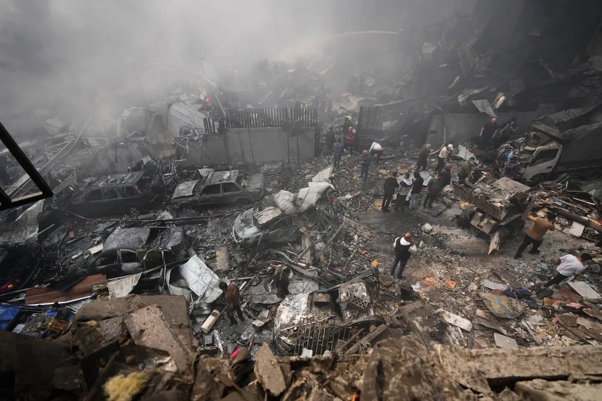Israel mantiene los bombardeos sobre Líbano tras excluir a ese frente de la tregua con Irán