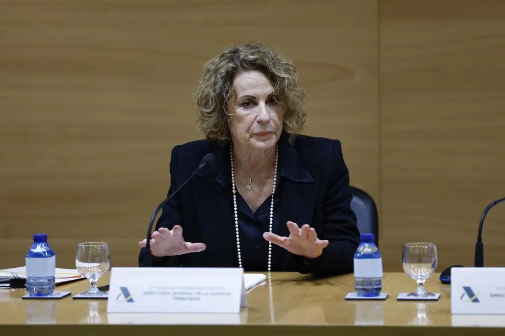 El aviso de la jefa de la Agencia Tributaria en el arranque de la Declaración de la Renta 2025: "Yo no me arriesgaría a hacerla con ChatGPT"