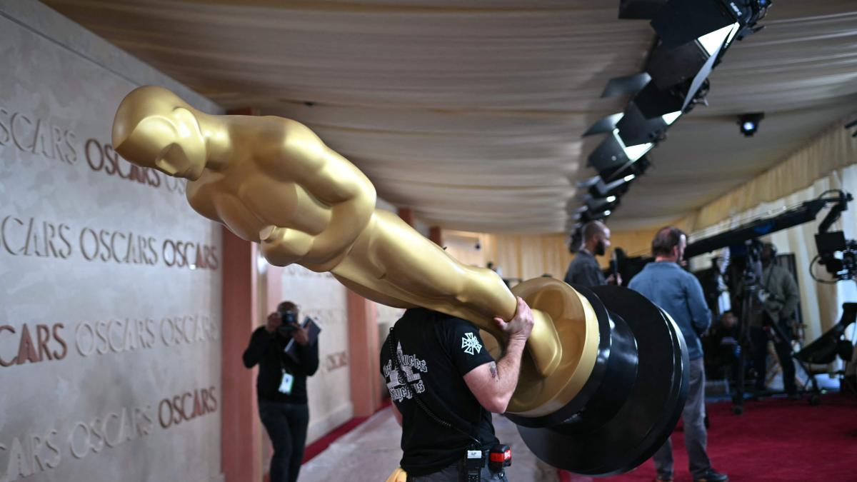 
                                                                                                               Estas son las fechas de las próximas galas de los Oscar
                                                                                                           