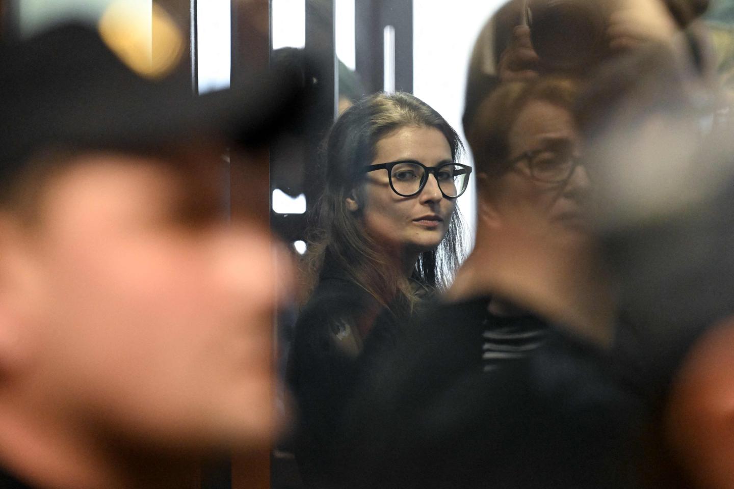 Procès de Vesna en Russie : lourdes peines de prison pour six jeunes opposés à Poutine et à la guerre