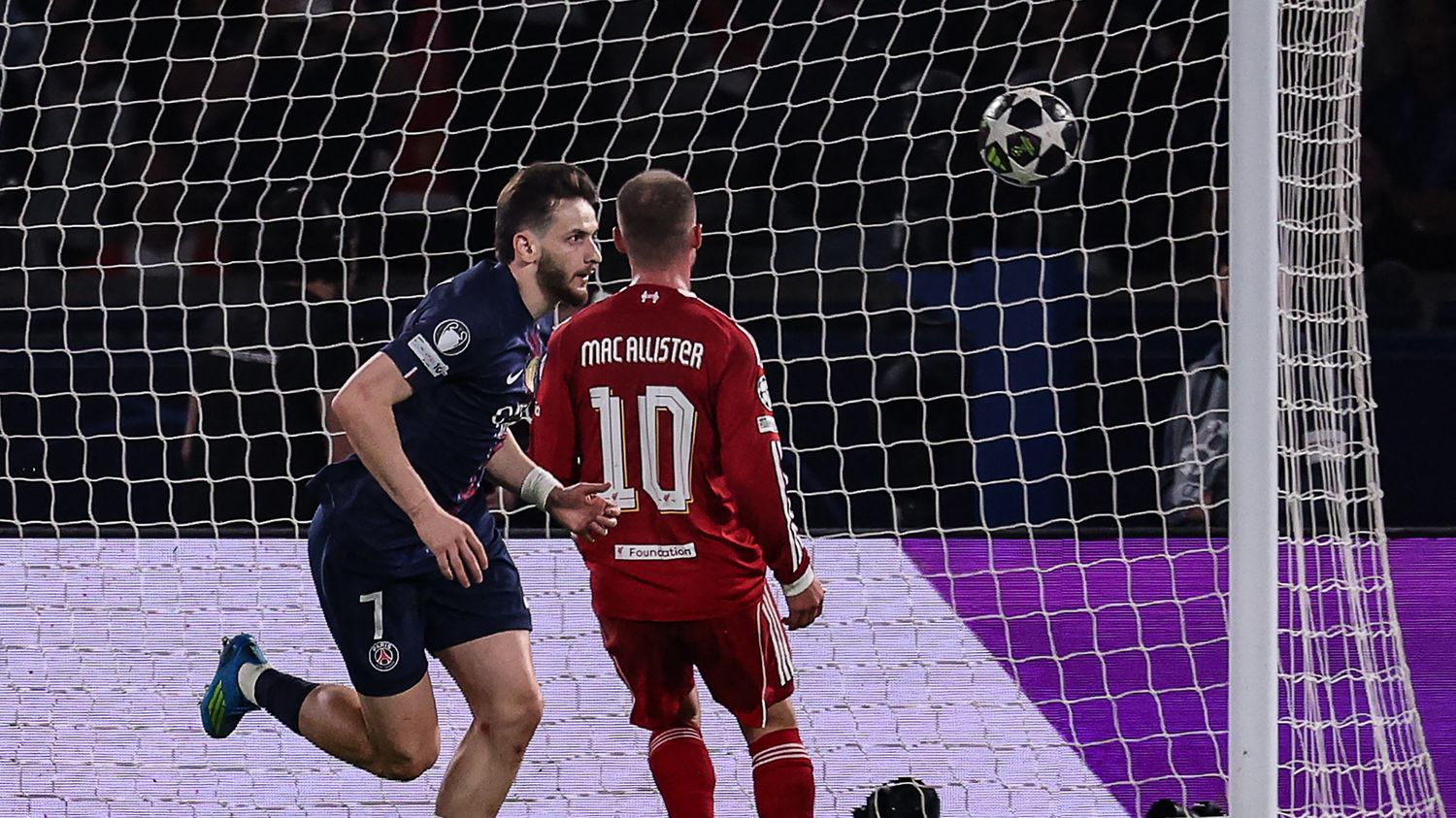 PSG-Liverpool : Désiré Doué ouvre le score pour Paris, les Reds en souffrance... Suivez le quart de finale aller de la Ligue des champions