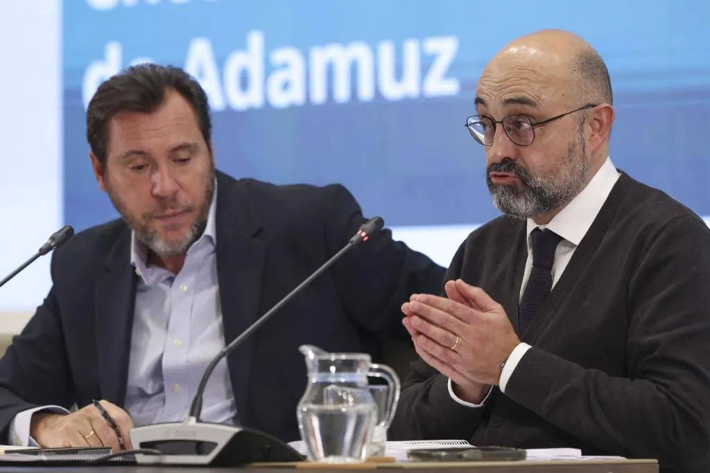 La Guardia Civil aflora hasta cinco negligencias en el proceso de soldadura y control de la vía y cuestiona la información que Adif aporta a la investigación de Adamuz