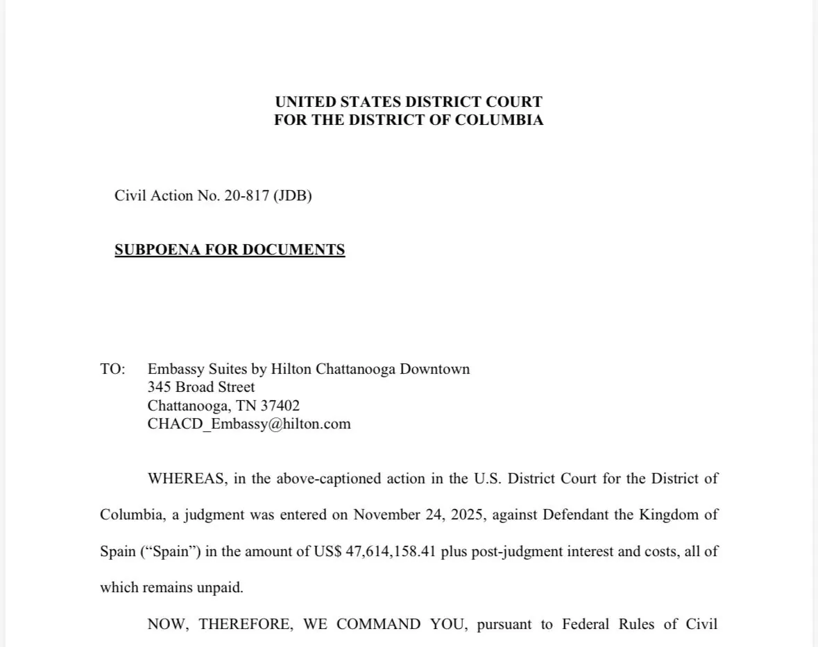 Un juzgado de EEUU amenaza con embargar el dinero de la Selección en el Mundial por impagos del Estado a las renovables