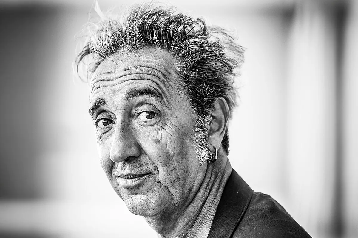 Paolo Sorrentino: "Hago cine cuando el aburrimiento es excesivo y la cuenta corriente demasiado escasa"