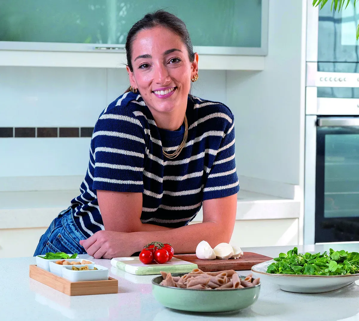 Nuria Garrido, de ingeniera a referente en cocina saludable: "Con cinco platos base puedes comer bien toda la semana"