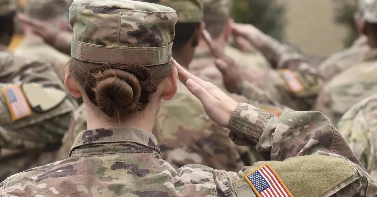 Accusée d’avoir transmis des documents classifiés à un journaliste, une ex-analyste de l'armée américaine arrêtée par le FBI