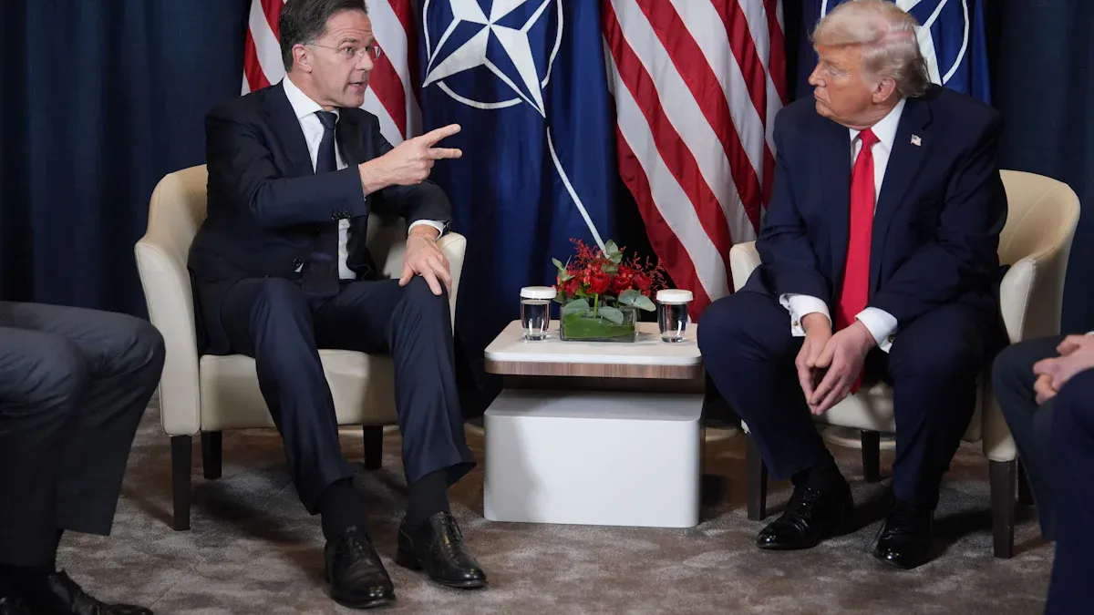 Nato: Trump wirkt nach Gespräch mit Rutte verärgert