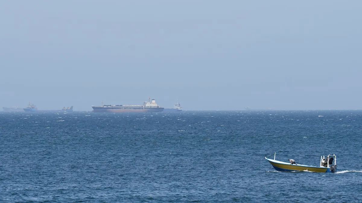 Pagar un peaje a Irán por cruzar el estrecho de Ormuz: una moderna piratería contraria al derecho internacional