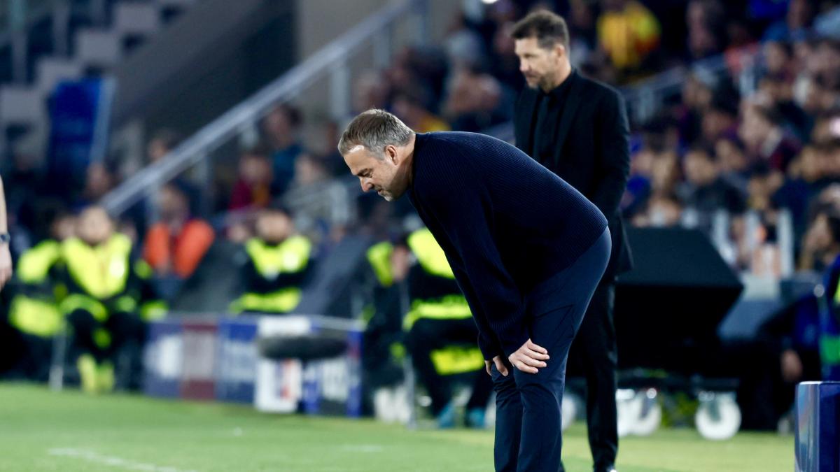 
                                                                                                  El enfado de Flick: “¿Para qué tenemos VAR?”
                                                                                              