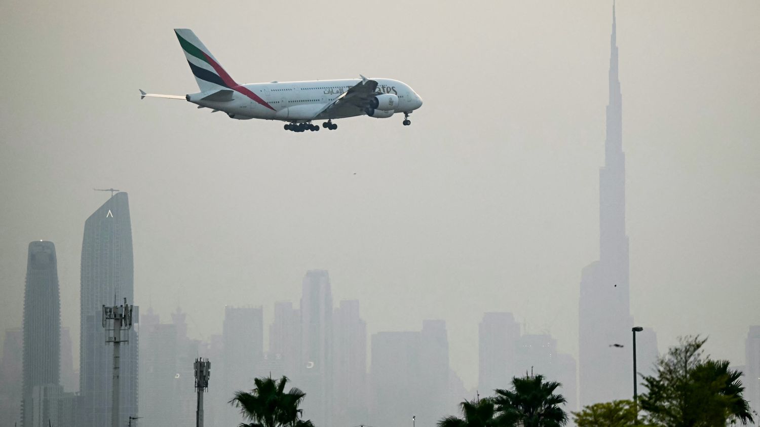 Prix de billets, reprise du trafic... Malgré le cessez-le-feu au Moyen-Orient, les compagnies aériennes se montrent très prudentes