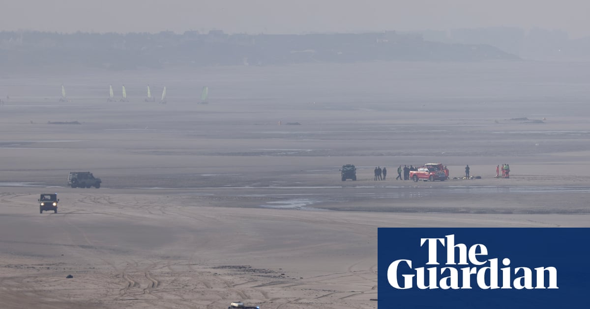 Four people die in Channel small-boat sinking