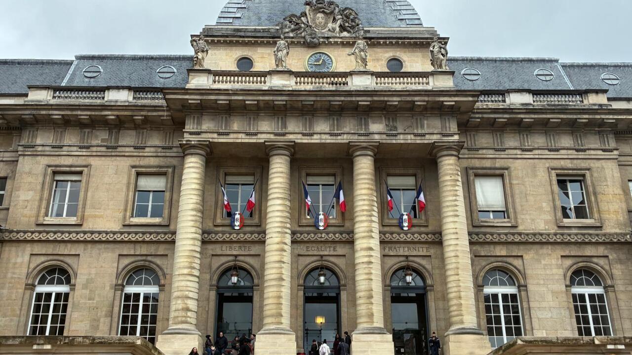 Rwanda: un ex-haut gradé renvoyé aux assises en France pour complicité de génocide des Tutsis