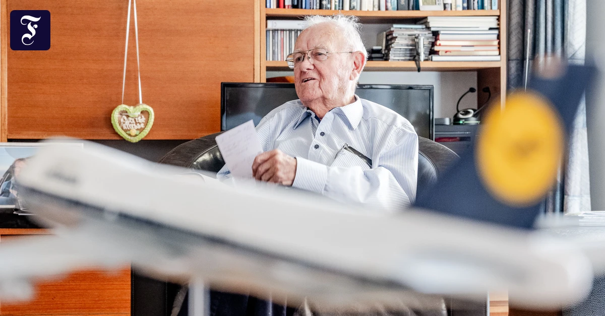 88 Jahre alter Pilot: „In der Kabine wurde damals viel geraucht, selbst im Cockpit“