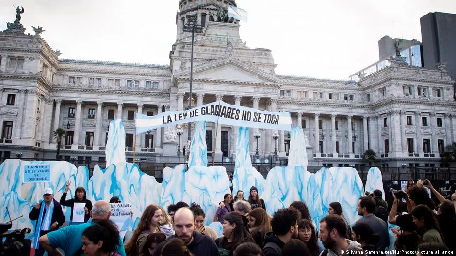 Argentinien treibt Metall-Abbau in Gletschergebieten voran