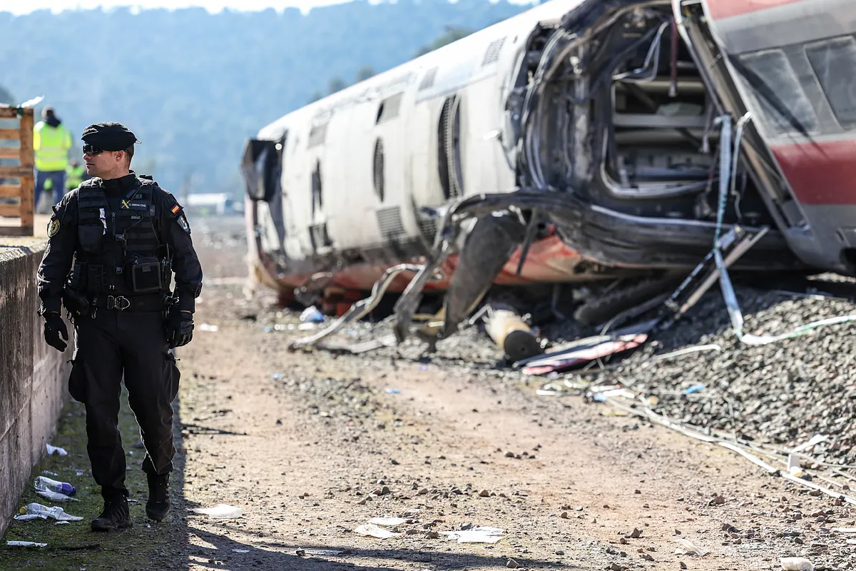 La CIAF pone el foco también en el sistema de seguridad del Alvia tras no hallar registros de su activación en la caja negra tras el choque en Adamuz