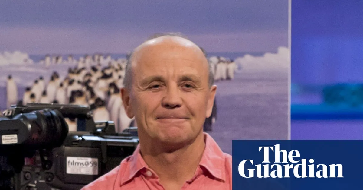Doug Allan, cameraman on David Attenborough’s Planet series, dies trekking in Nepal
