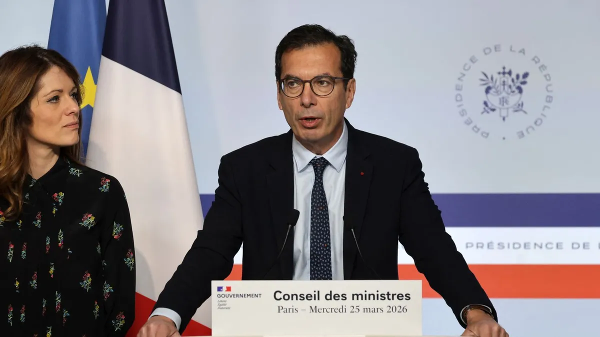 Face à la hausse des arrêts maladie, le gouvernement annonce un renforcement des contrôles et un "kit de prévention" de l'absentéisme