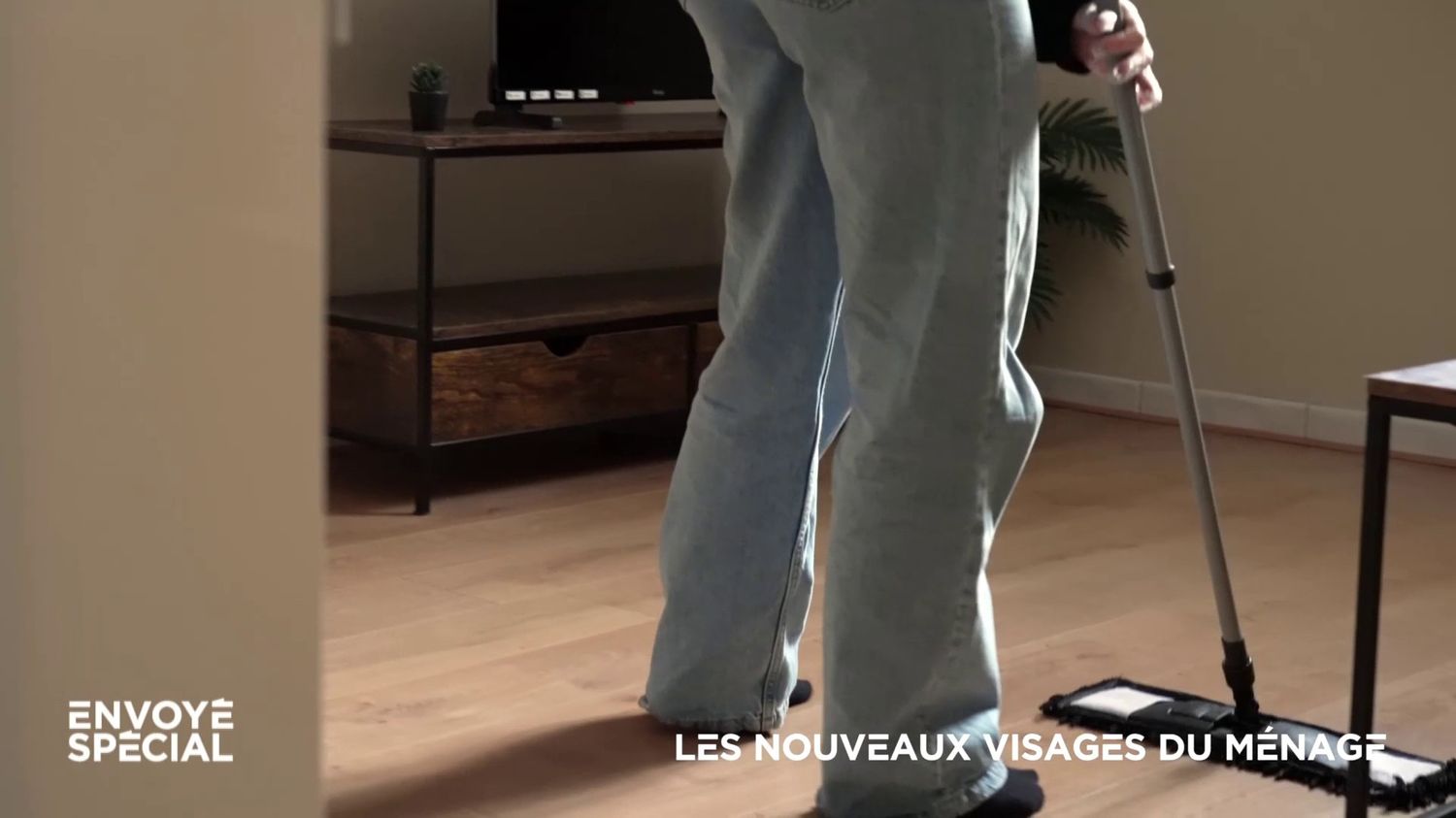 Tarif flexible, notation par le client... les plateformes de ménage vont-elles vers une ubérisation du métier ?
