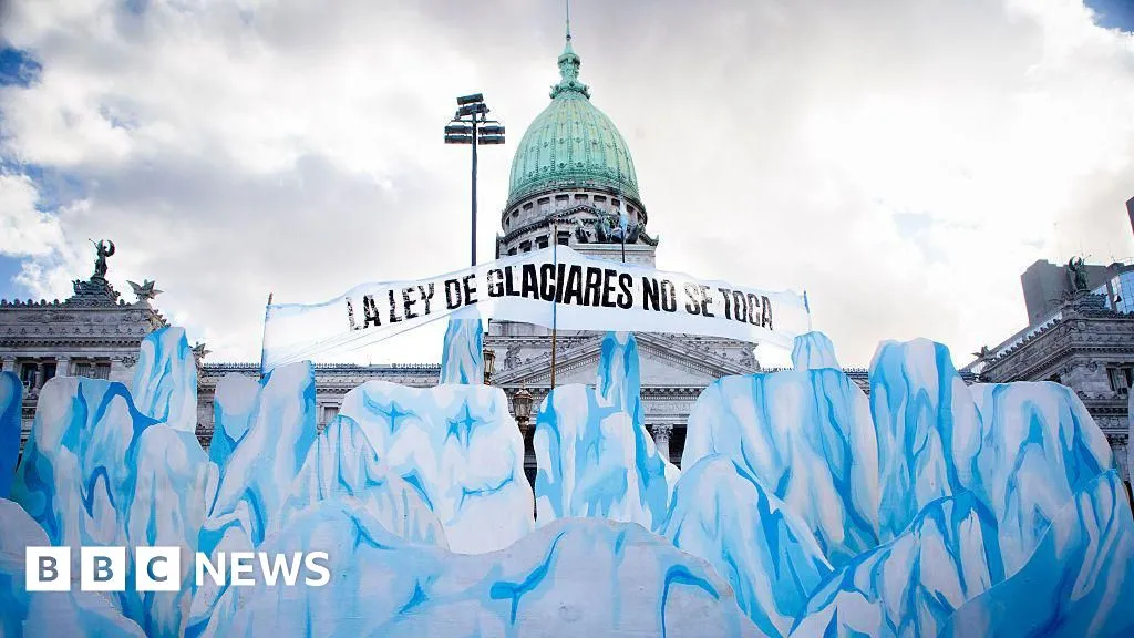 Argentina passes bill loosening protection of its glaciers 