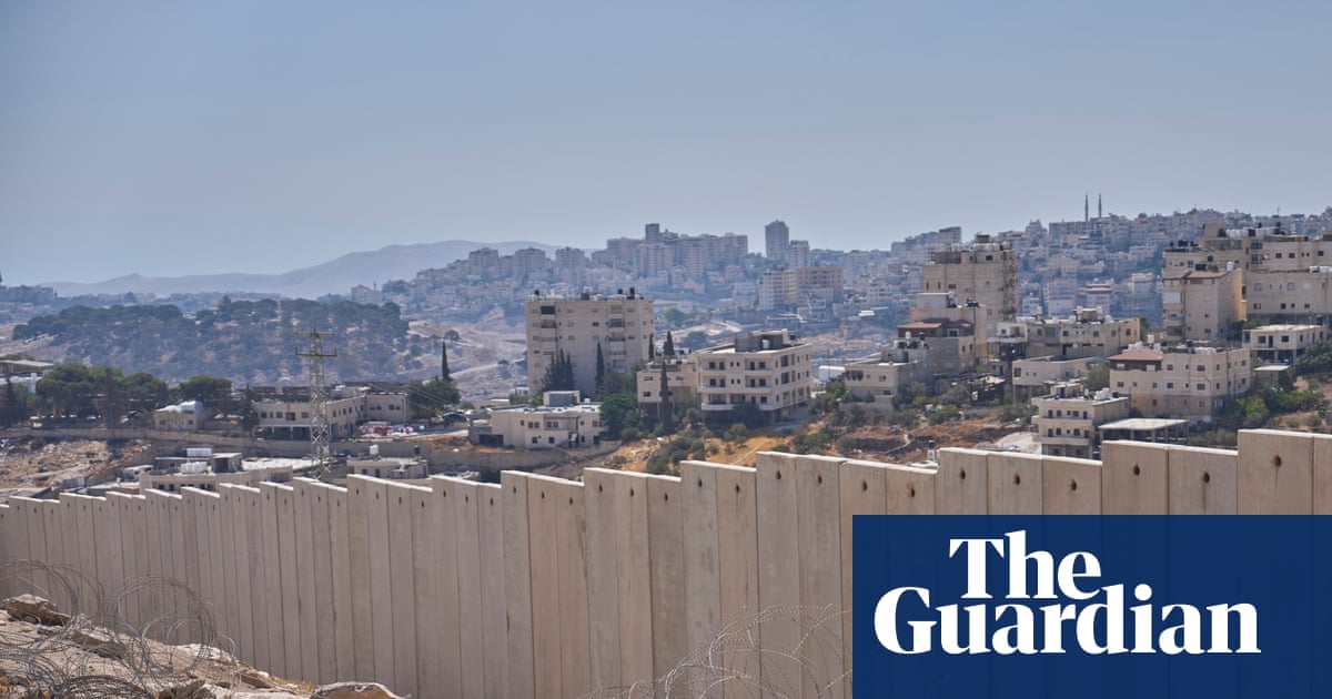 Israel pushes ahead with vast illegal settlement in heart of West Bank
