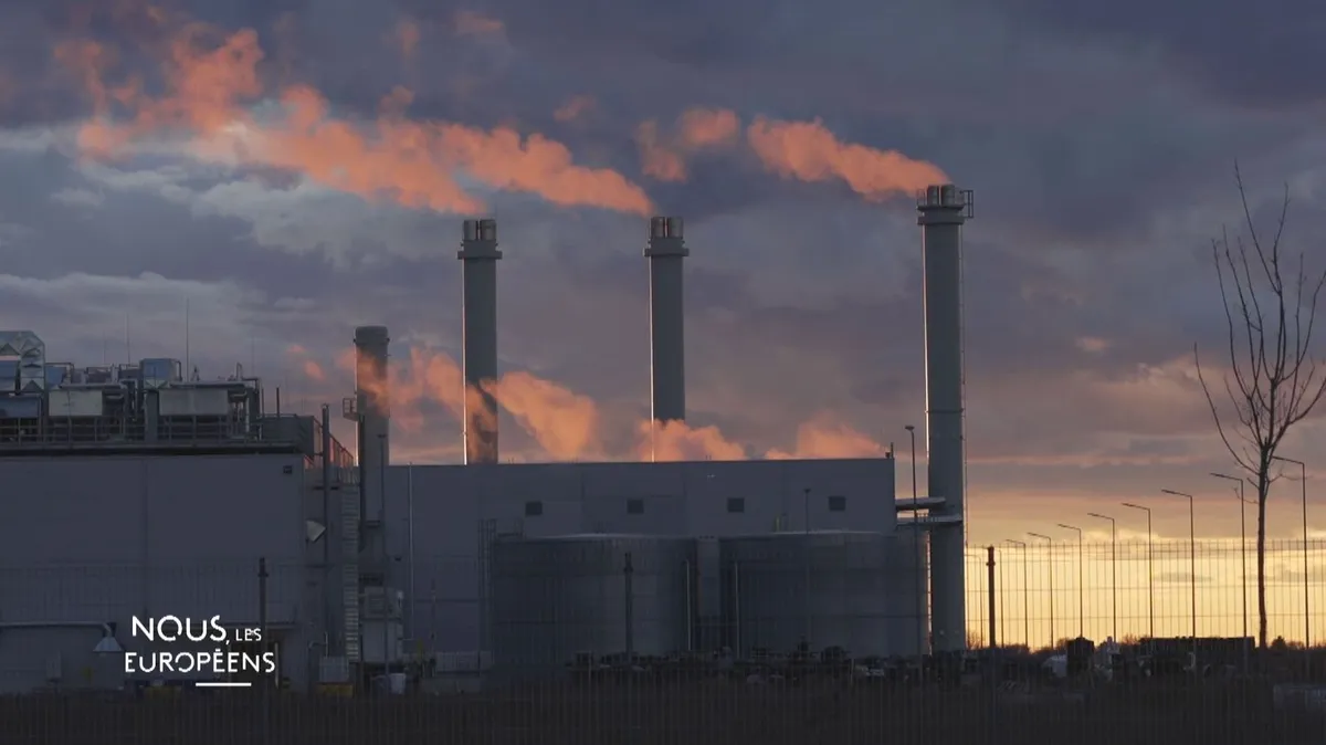 Hongrie : les usines de batteries électriques de Viktor Orbán polluent sa campagne électorale