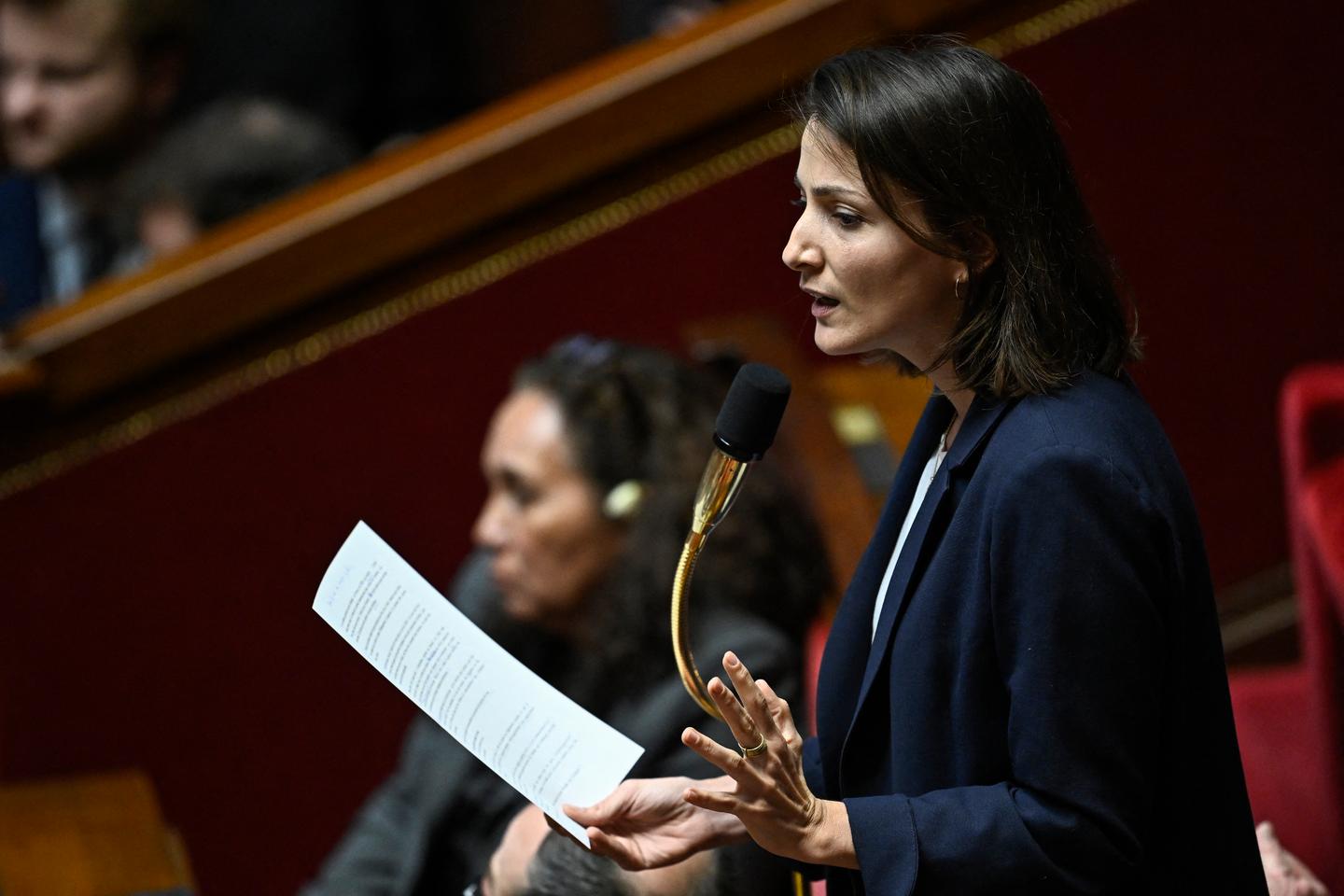 « Devoir conjugal » : le Sénat modifie la  proposition de loi adoptée à l’Assemblée, la droite s’abstient