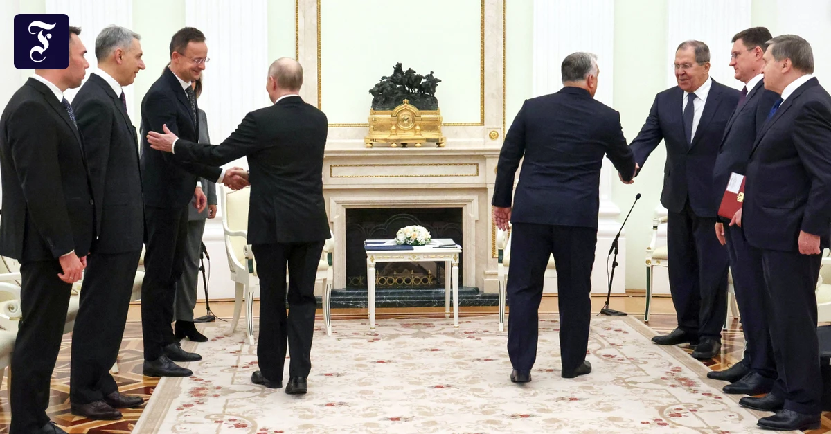 Ungarns Nähe zu Moskau: Und Orbán versprach Putin: Ich bin Dir zu Diensten