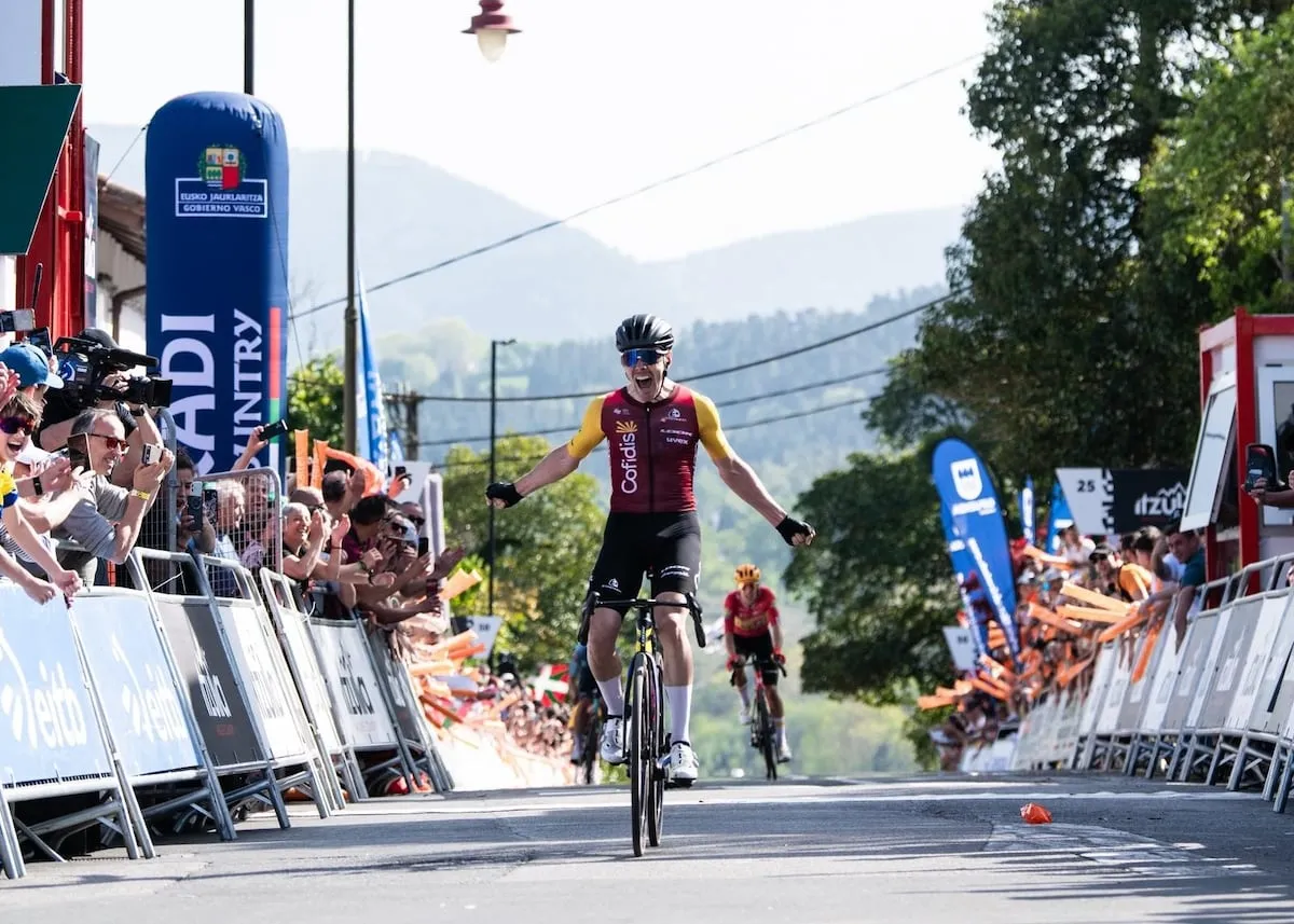 Alex Aranburu consigue la primera victoria del año del ciclismo español en el WorldTour