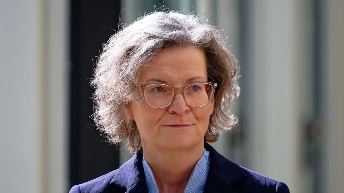 NRW-Ministerin Ina Scharrenbach: Vorwürfe von Machtmissbrauch bleiben interne Sache