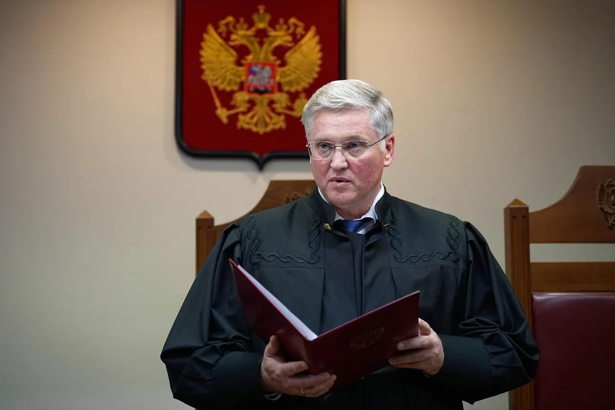 La Cour suprême russe criminalise l’ONG Memorial, prix Nobel de la paix en 2022