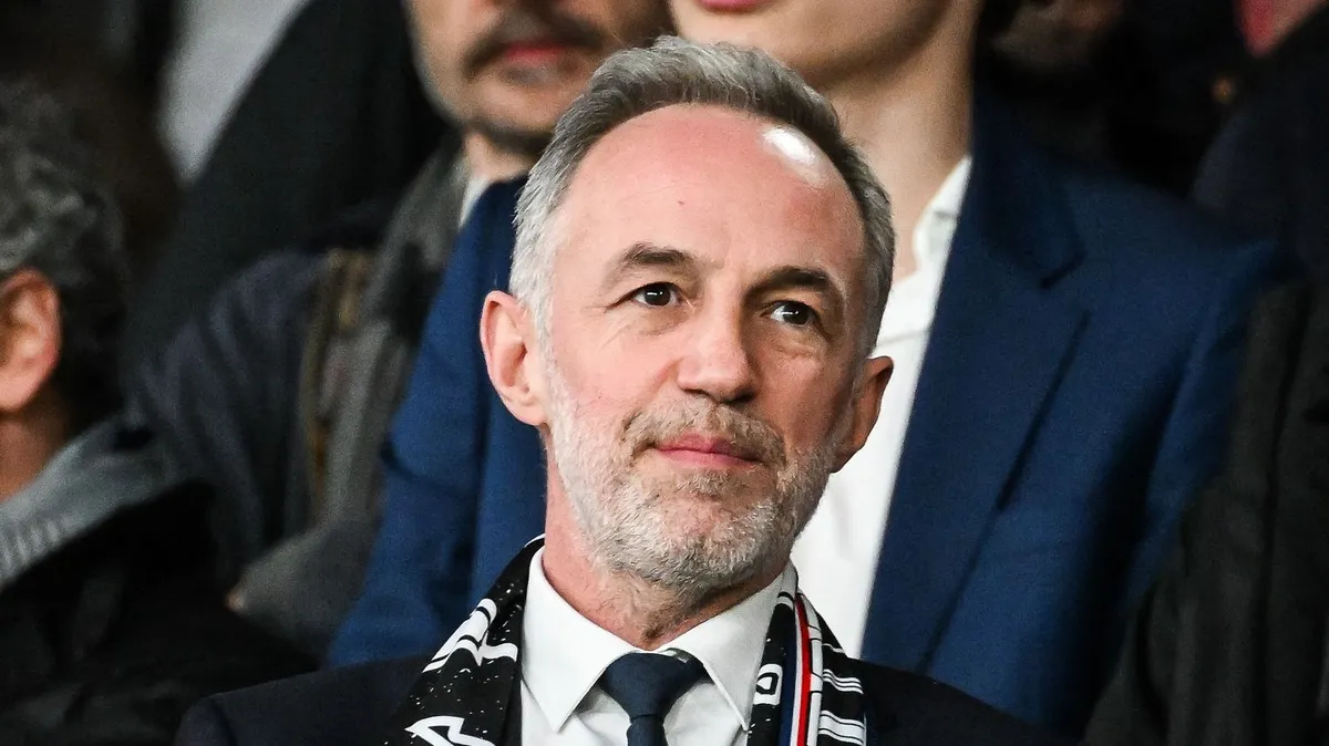 Parc des Princes : Emmanuel Grégoire va demander un mandat au Conseil de Paris pour renouer le dialogue avec le PSG