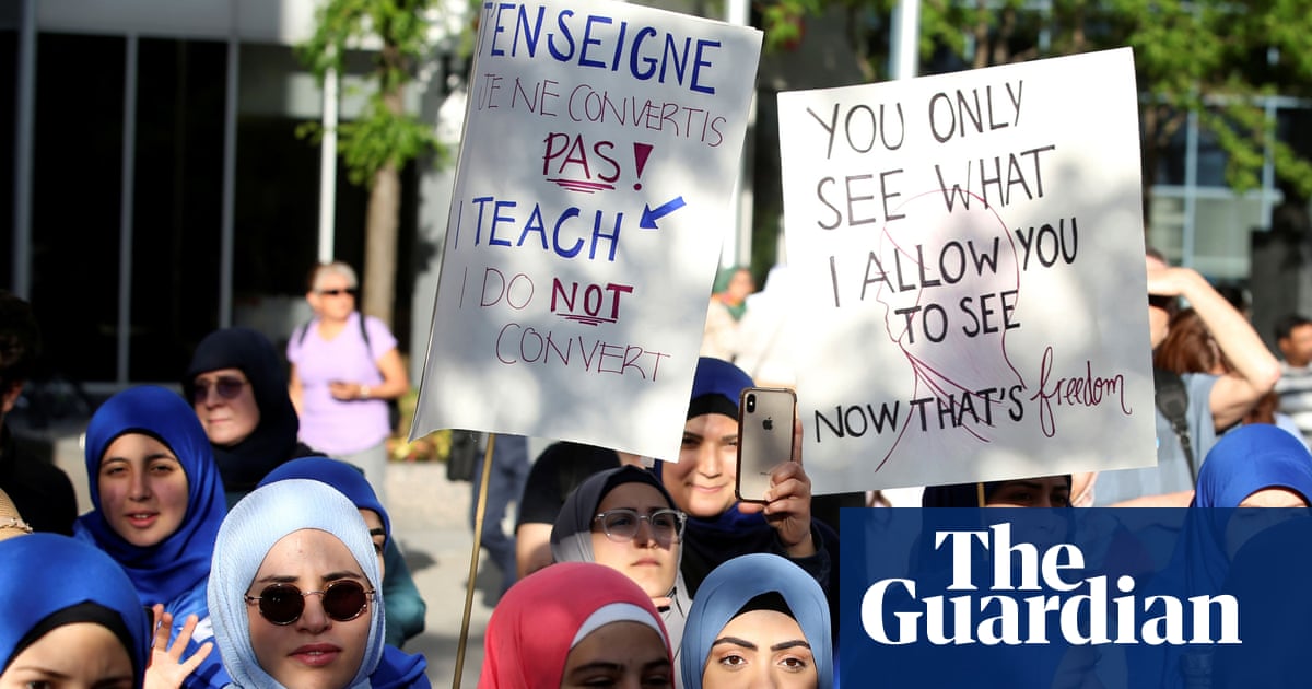 Quebec to ban public prayer in sweeping new secularism law