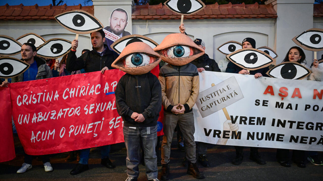 Roumanie: des personnalités controversées nommées à la tête de la justice