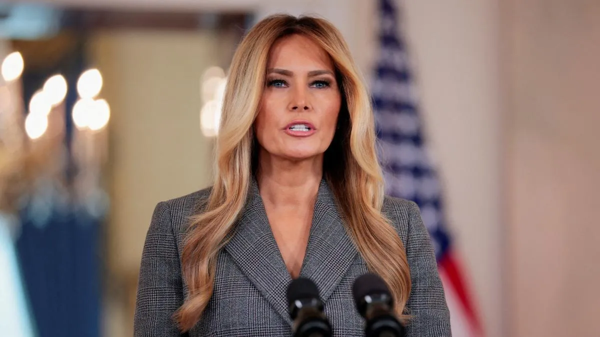 
                   Melania Trump: “No soy víctima de Epstein”
               