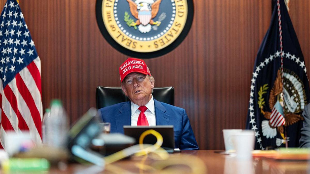 
                                                                  Trump no es Asurbanipal
                                                              